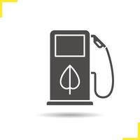 Öko-Kraftstoff-Symbol. Schlagschatten-Silhouette-Symbol. Tankstelle. negativen Raum. isolierte Vektorgrafik vektor