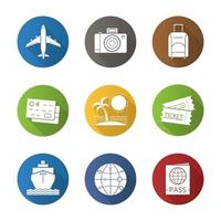 Urlaub und Reisen flaches Design lange Schatten Icons Set. Kreditkarten, tropische Insel, Globuskartenmodell, Kreuzfahrtschiff, Reisepass, Flugzeug, Fotokamera, Koffer und Tickets. Vektorsymbole vektor