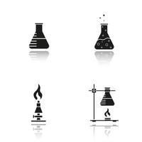 skolan kemi labbutrustning skugga svarta ikoner set. bägare med vätska, ringställ med kolv, laboratoriebrännare, kemisk reaktion. isolerade vektorillustrationer vektor
