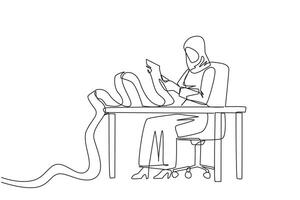 kontinuerlig ett linje teckning arab affärskvinna Sammanträde i arbete stol innehav rulla av fakturering papper. en gång i månaden återkommande räkningen betalning. anställd lön räkningar och Övrig betalningar. enda linje dra vektor