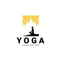 yoga logotyp, lämplig för de där av du vem håll yoga Träning vektor