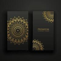 schwarz und Gold Luxus Mandala Karten vektor