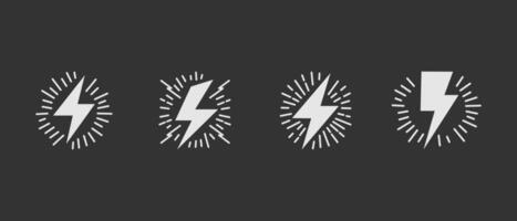 Hand gezeichnet Gekritzel elektrisch Blitz Symbol skizzieren. Donner Symbol. vektor