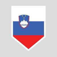slovenien flagga i skydda form vektor