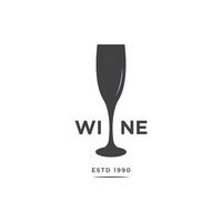 Wein-Logo-Design-Vorlage vektor