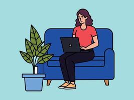 Mädchen mit Laptop Sitzung auf das Sofa. freiberuflich oder studieren Konzept. süß Illustration im eben Stil. vektor