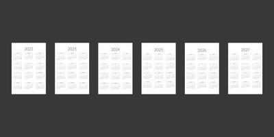 2022 2023 2024 2025 2026 2027 Kalendervorlage im klassischen strengen Stil. monatskalender individueller zeitplan minimalismus zurückhaltendes design für business notebook. Woche beginnt am Sonntag vektor