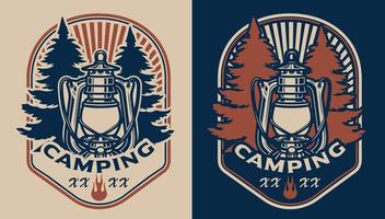 Vintage Camping-Emblem mit Wanderlampe. vektor