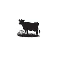 Stier Silhouette auf Weiß Hintergrund. Kuh Illustration. Stier Logo ,Kuh Logo vektor