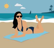 Illustration von ein Frau im Bikini entspannend auf sandig Strand und haben Sonnenbräune im Sommer- Urlaub. vektor