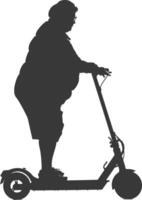 Silhouette Fett Alten Frau Reiten elektrisch Roller voll Körper schwarz Farbe nur vektor