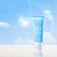 Sommer- Sonnenschutz zum Haut Schutz,realistisch kosmetisch Flasche spotten hoch. vektor