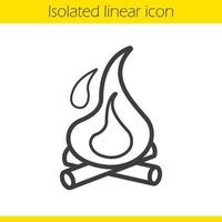 Lagerfeuer lineares Symbol. dünne Linie Abbildung. Lagerfeuer mit Brennholz-Kontursymbol. Vektor isolierte Umrisszeichnung