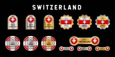 Made in Switzerland Etikett, Stempel, Abzeichen oder Logo. mit der nationalflagge der schweiz. auf Platin-, Gold- und Silberfarben. Premium- und Luxusemblem vektor