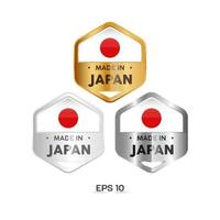Hergestellt in Japan Etikett, Stempel, Abzeichen oder Logo. mit der Nationalflagge von Japan. auf Platin-, Gold- und Silberfarben. Premium- und Luxusemblem vektor
