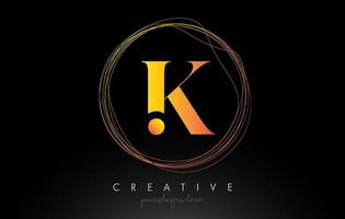 goldenes künstlerisches k-Brief-Logo-Design mit kreativem kreisförmigem Drahtrahmen um ihn herum vektor