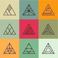 uppsättning geometriska former, trianglar. trendiga logotyper. geometriska linje ikoner. vektor