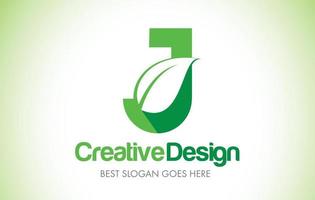 j gröna blad brev design logotyp. eco bio leaf brev ikon illustration logotyp. vektor