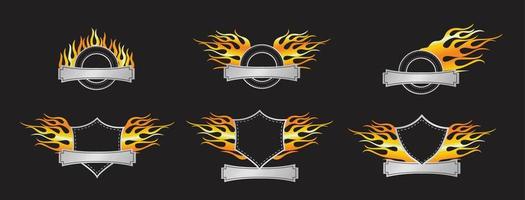 uppsättning av flamma sköld logotyper vektor