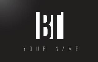 bt-Brief-Logo mit schwarz-weißem Negativraumdesign. vektor