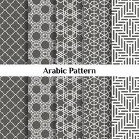 uppsättning av 5 arabiska mönster bakgrund. geometrisk muslimsk prydnad. grått på vit färgpalett. vektor illustration av islamisk textur. traditionella arabiska tapeter