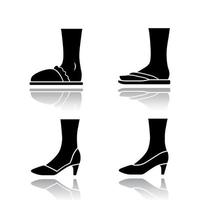 Damen Sommerschuhe Schlagschatten schwarze Glyphen-Symbole gesetzt. weibliche elegante formelle und lässige schuhe. stylische Pumps, Hausschuhe, Flip Flops. modische High Heels. isolierte Vektorgrafiken vektor