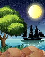 Ett svart skepp vid havet under den ljusa månen vektor