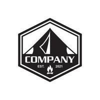 camping logotyp, äventyr logotyp vektor