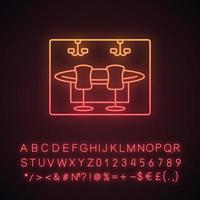 Symbol für Casino-Neonlicht. Glücksspiele. Pokertisch. Wohnzimmer, Esszimmer. leuchtendes zeichen mit alphabet, zahlen und symbolen. vektor isolierte illustration