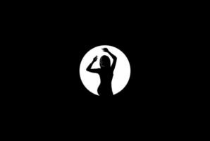 heiße sexy Frau Dame weibliche Mädchen Silhouette für Bar Nachtclub Streifentänzer Logo Design Vektor