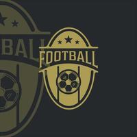 Fußball oder Fußball Logo Vintage Vektor Illustration Vorlage Symbol Grafikdesign. sport retro gold emblem mit abzeichen und typografie