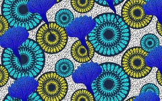 Afrikanischer Wachsdruck-Stoffhintergrund, ethnische handgefertigte Ornamente für Ihr Design, afro-ethnische Blumen und geometrische Elemente mit Stammesmotiven. Vektortextur, Afrika bunter Textilankara-Modestil vektor