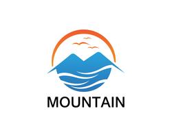 Minimalistiska Landscape Mountain logotyp design inspirationer vektor