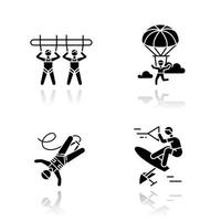 luft extrema sporter skugga svart glyf ikoner set. jättegunga, fallskärmshoppning, bungyjump och wakeboard. utomhus aktiviteter. adrenalinunderhållning. isolerade vektorillustrationer vektor
