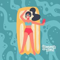 cool ung kvinna i baddräkt liggande på flytande poolmadrass. sommar resort semester bakgrund med sexig tjej avkopplande på uppblåsbar gummimadrass. vatten strand semester. vektor banner