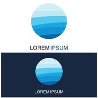isoliertes Logo in runder Form. Logo in blauer Farbe. fließendes Wasserbild. meer ozean fluss oberfläche. vektor