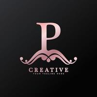lyx logotyp initial p bokstav för restaurang, royalty, boutique, café, hotell, heraldiskt, smycken, mode och annan vektorillustration vektor