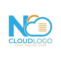 cloud tech logotyp. initial bokstav n med moln och dokument för teknikkoncept. data programvara väder tecken vektor