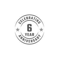 6-jähriges Jubiläumsfeier-Emblem-Abzeichen mit grauer Farbe für Feierlichkeiten, Hochzeiten, Grußkarten und Einladungen isoliert auf weißem Hintergrund vektor