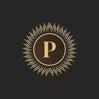 emblem bokstaven p guld monogram design. lyx volumetrisk logotyp mall. 3d linje prydnad för affärsskylt, märke, vapen, etikett, boutiquemärke, hotell, restaurang, heraldiskt. vektor illustration