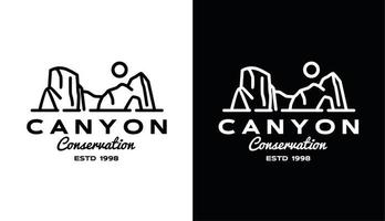 canyon berg med sol, vintage monoline cliff logotyp design för klättrare och äventyr vektor