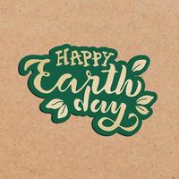 handskriven bokstäver text "happy earth day". vektor skissad text för vykort banner mall. typografi för miljövänligt ekologikoncept. illustration kork hantverk kartong bakgrund