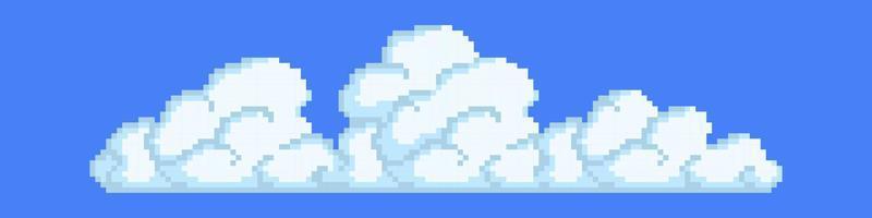 große Pixelwolken. lange weiße pixelige Wolke, die den Horizont bedeckt. bewölktes Wetter mit möglichem Vektorniederschlag vektor