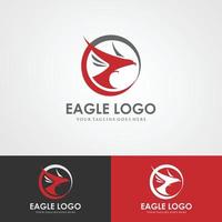 abstrak eagle terbang logotyp, ruang negatif kepala elang terbang logotyp vektor