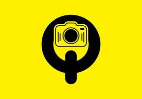 schwarz gelb des Anfangsbuchstabens q mit Kamera vektor
