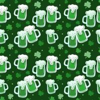 nahtlose str. patrick's day muster aus irischen symbolen. grünes kleeblatt und andere handgezeichnete elemente vektor