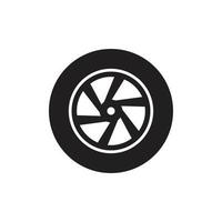 däckhjul ikon mall svart färg redigerbar. däck hjul ikon symbol platt vektor illustration för grafik och webbdesign.