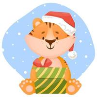 lustiges kleines glückliches tigerjunges, das mit geschenkbox in der weihnachtsmütze des neuen jahres sitzt. vektorzeichenillustration im flachen stil. vektor