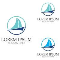 segelbåt eller segelbåt logotyp med vågor av vågor. med hjälp av logotyp ikon designkoncept vektor illustration mall