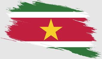 Surinam-Flagge mit Grunge-Textur vektor